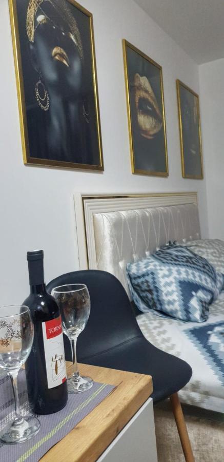 Apartmán Identity By Nights & Smiles Tuzla Exteriér fotografie