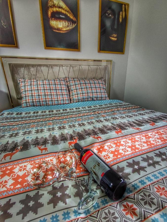 Apartmán Identity By Nights & Smiles Tuzla Exteriér fotografie